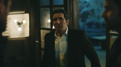 Secretos de Amor (Kimse Bilmez) / capitulo 83 / audio español