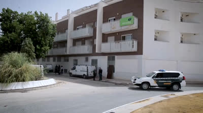 Alerta en Granada: Bloque de Viviendas Okupado en Atarfe