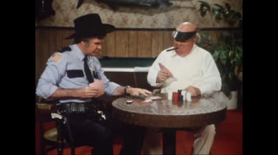 Hazzard 05x22 dalla padella alla brace